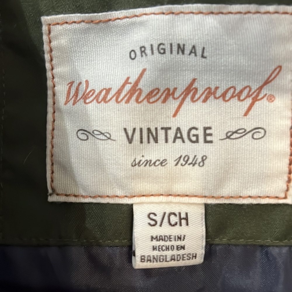 New with tags green weatherproof vest - Picture 2 of 5